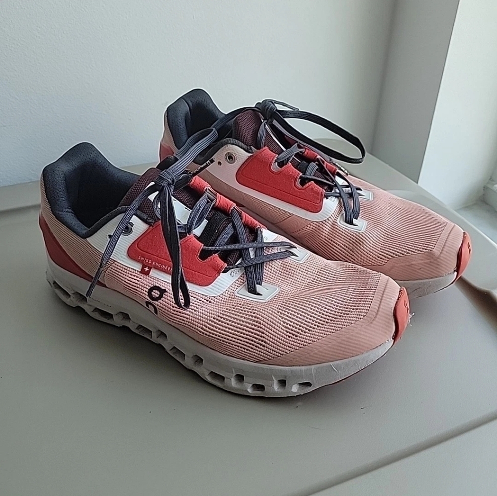 On Running Women's Pink and Gray Running Shoes